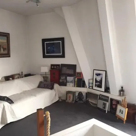 Apartment Avec Vue Sur Tour Eiffel - - 60 M² *