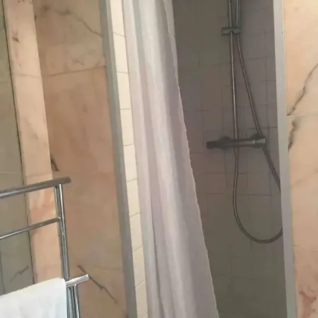 Avec Vue Sur Tour Eiffel - - 60 M² Apartment Paris
