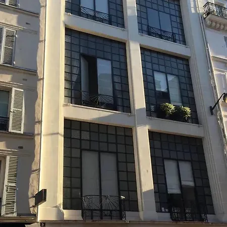 Avec Vue Sur Tour Eiffel - - 60 M² * Paris